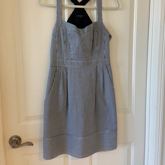 Nanette Lepore Striped Sleeveless Sheath Dress Blue & White Size 8 Denim Apron - Picture 3 of 6